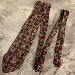 Vito by VR Silk Necktie Handmade in Italy Paisley Pattern Burgundy Red‎ Vintage